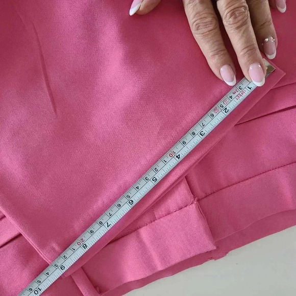 Hot Pink kick flare ankle pants in sizes 6 NWT - Picture 3 of 3